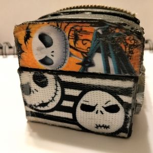 Small nightmare before Christmas themed jewelry box (earrings/ rings)